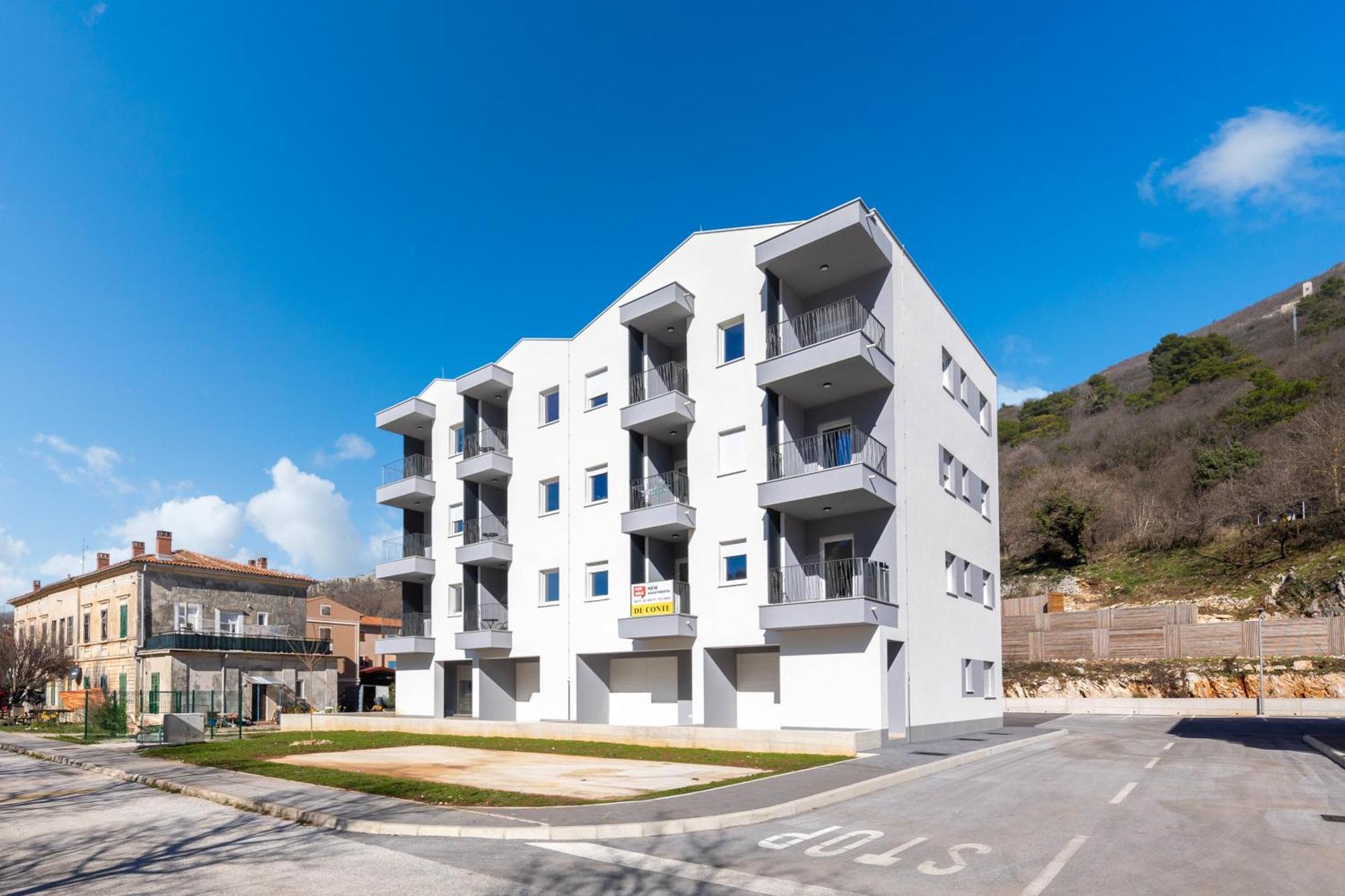 Seafront Villa Andrijana - Happy Rentals Plomin Dış mekan fotoğraf